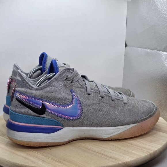 Nike Zoom LeBron NXXT Gen DR8784-002 Mens 10 Wolf Grey Basketball Sneakers Shoes - Picture 3 of 12